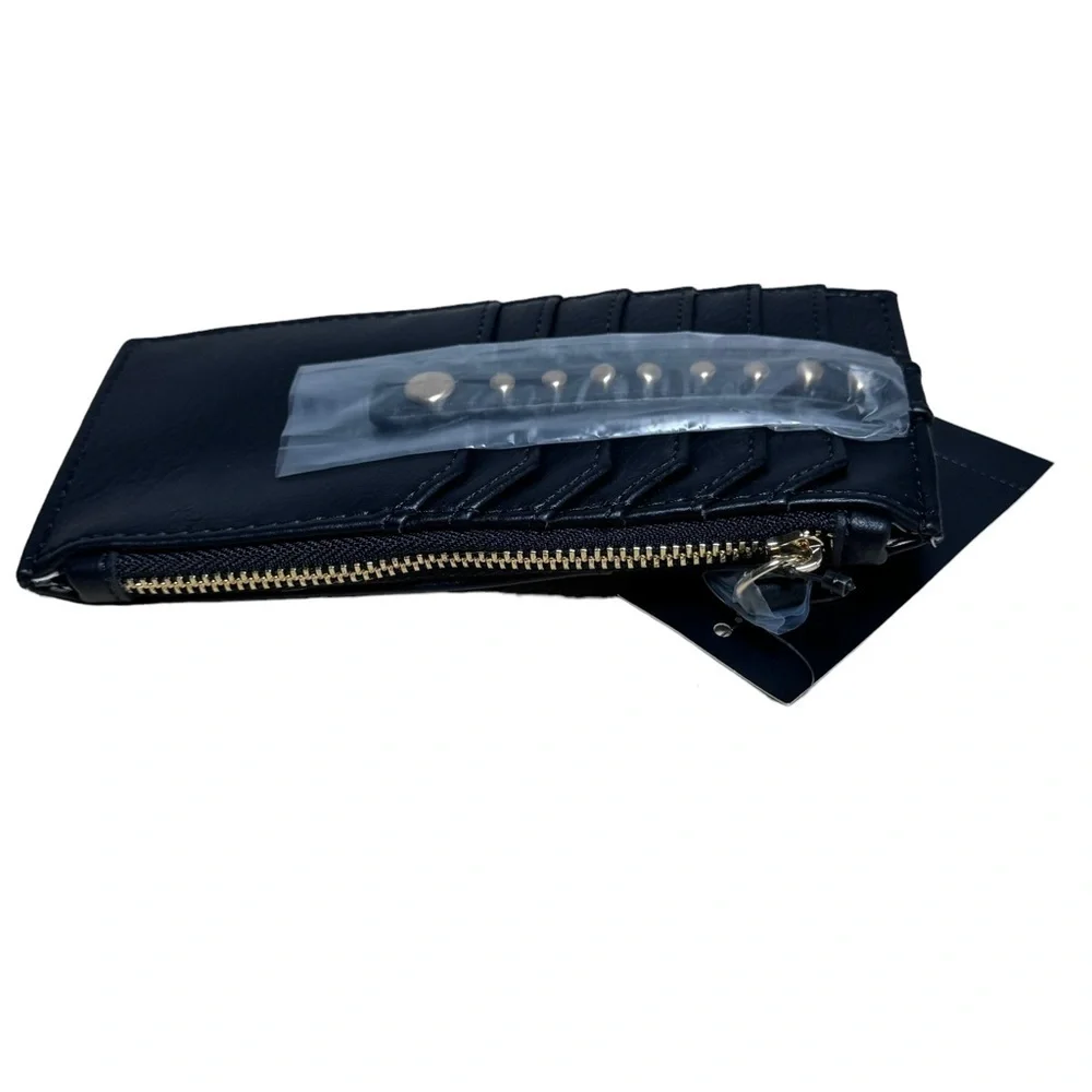 NWT INC International Concepts Leather Cardholder